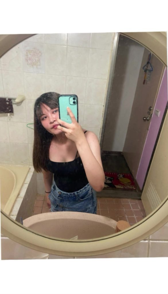 自己愛,Si l’amour est des questions à choix multiples 1. Aimez-vous 2. Aime les autres, je vais d’abord choisir moi-même parce que je m’aime et que je ne tricherai pas même si je m’aime.   
 sur Tiktok