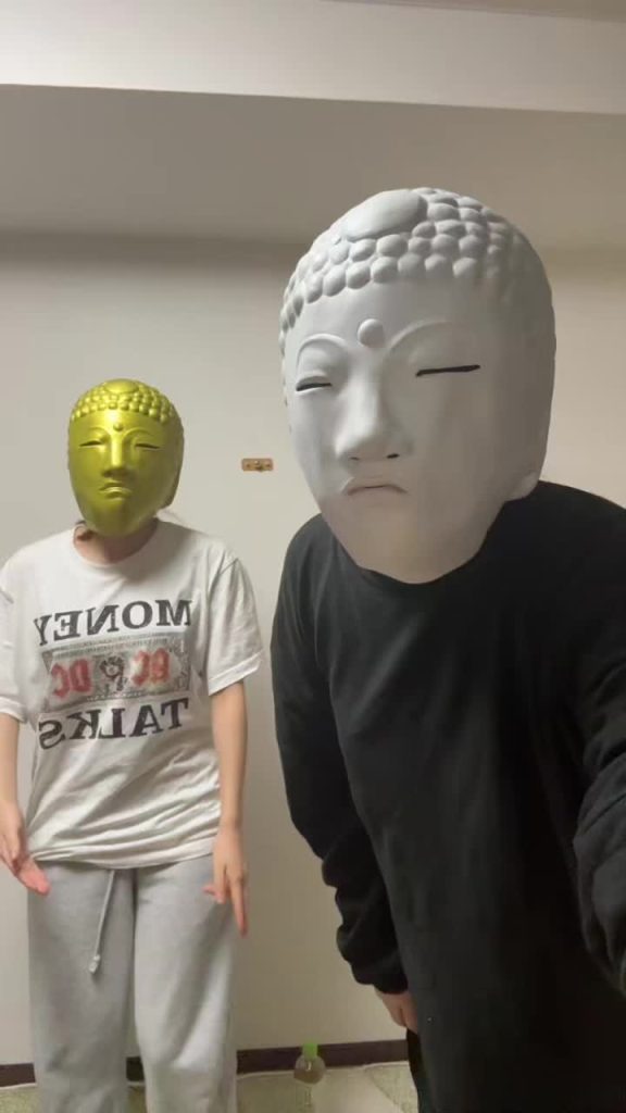 自己愛,Tout le monde est mon préféré   
 sur Tiktok