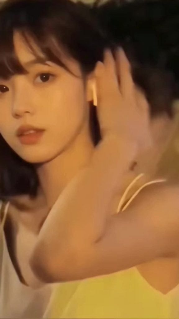 純潔,Un visage de premier amour      
 sur Tiktok