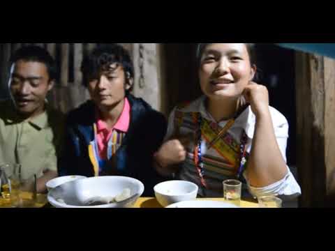 純潔,Le carnaval, les yeux purs et la chanson « Chanter la patrie » des jeunes de Dulong ont ému les gens jusqu’aux larmes
sur Youtube