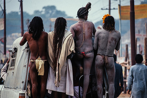 Castità,Kumbh Mela, Allahabad, sadhu avec ceinture de chasteté, Inde
 sur Flickr